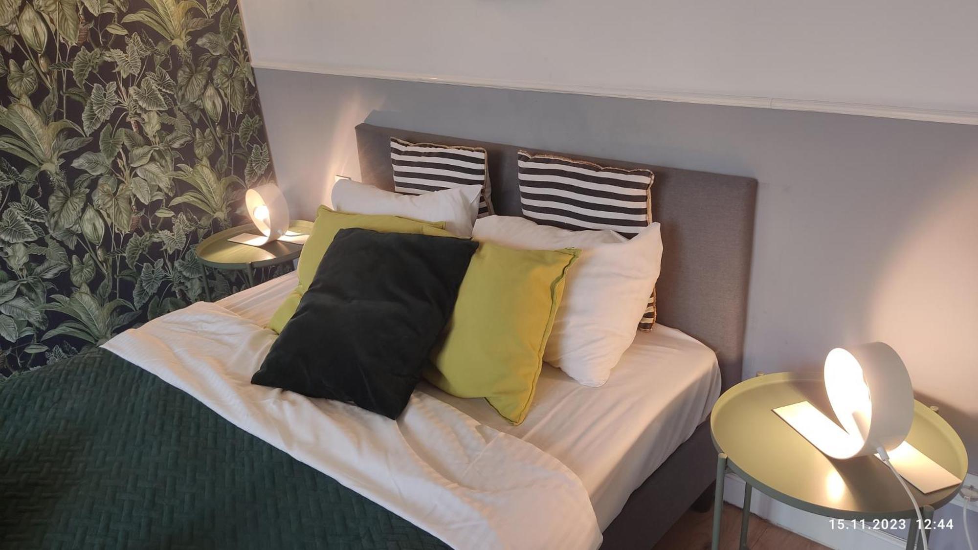 Apartment Be My Guest - Jerozolimskie - Super Centrum Metro Wi-fi Breakfast Warsaw