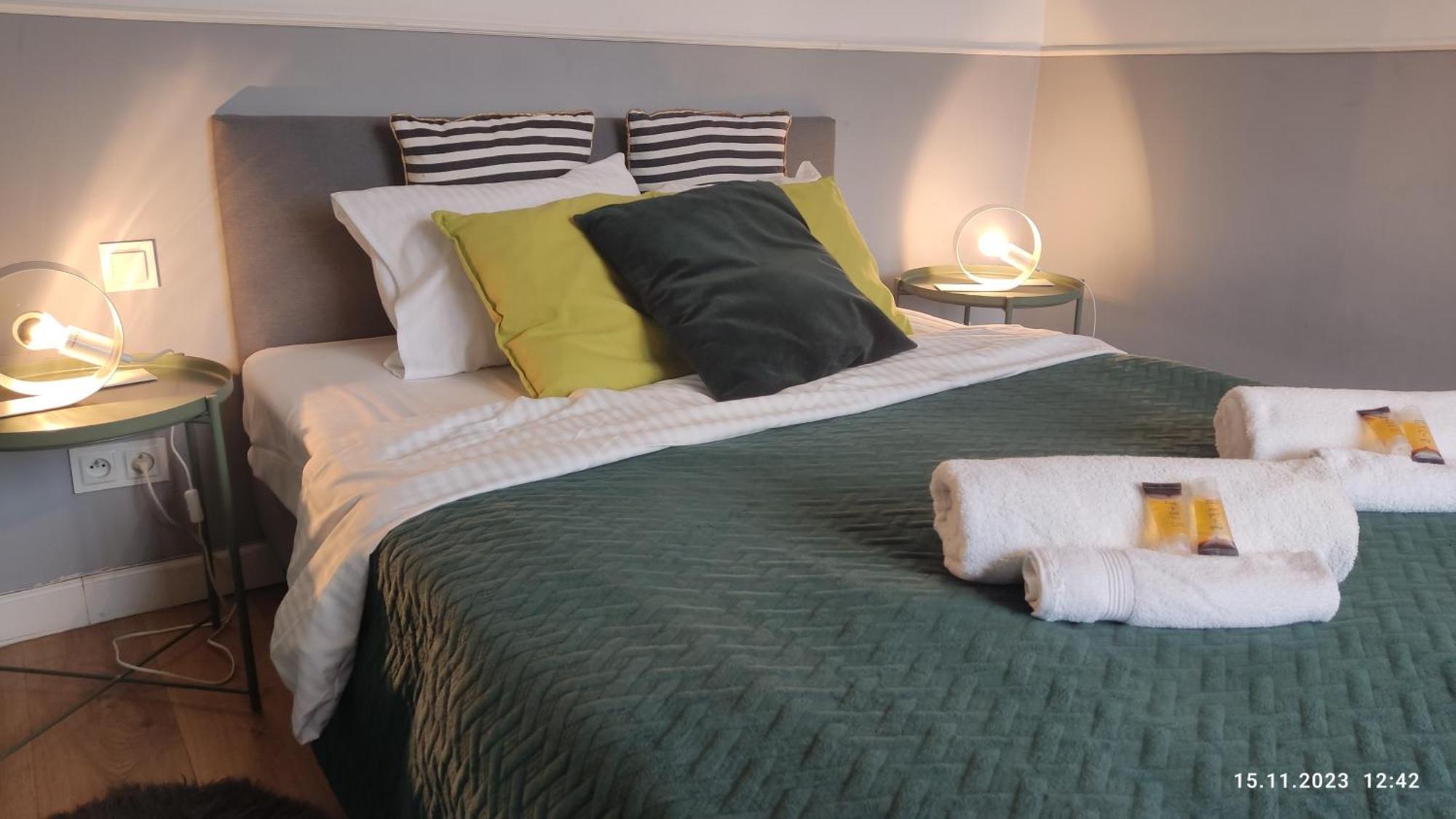 Be My Guest - Jerozolimskie - Super Centrum Metro Wi-fi Breakfast Apartment *
